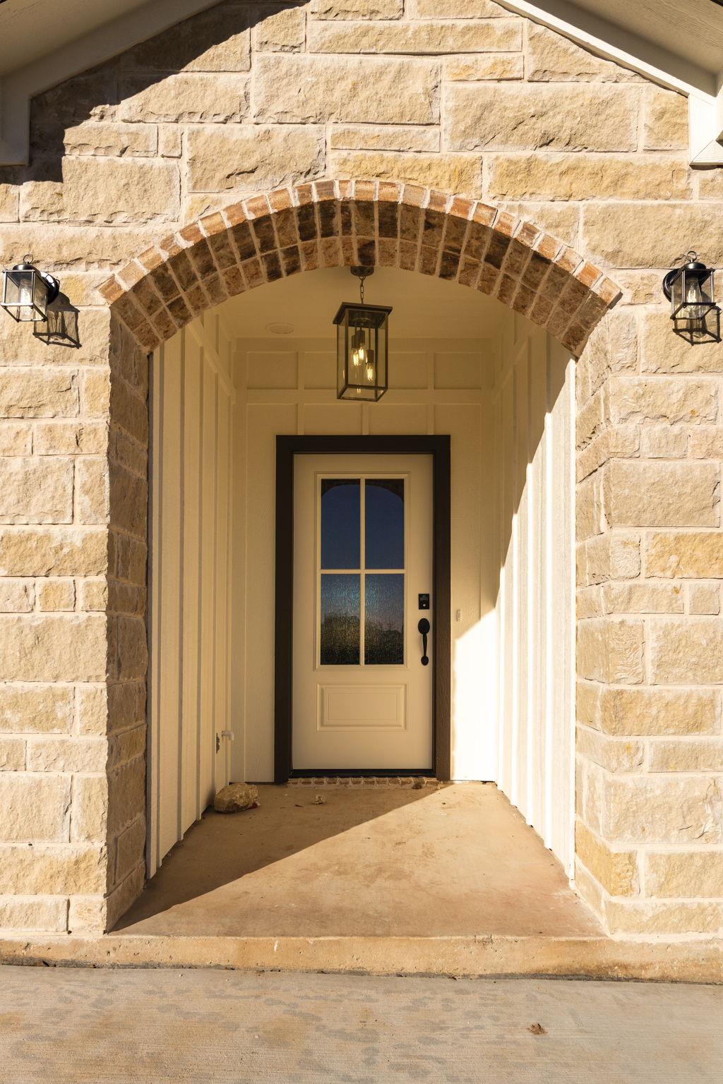 2123 Blackhawk LOOP