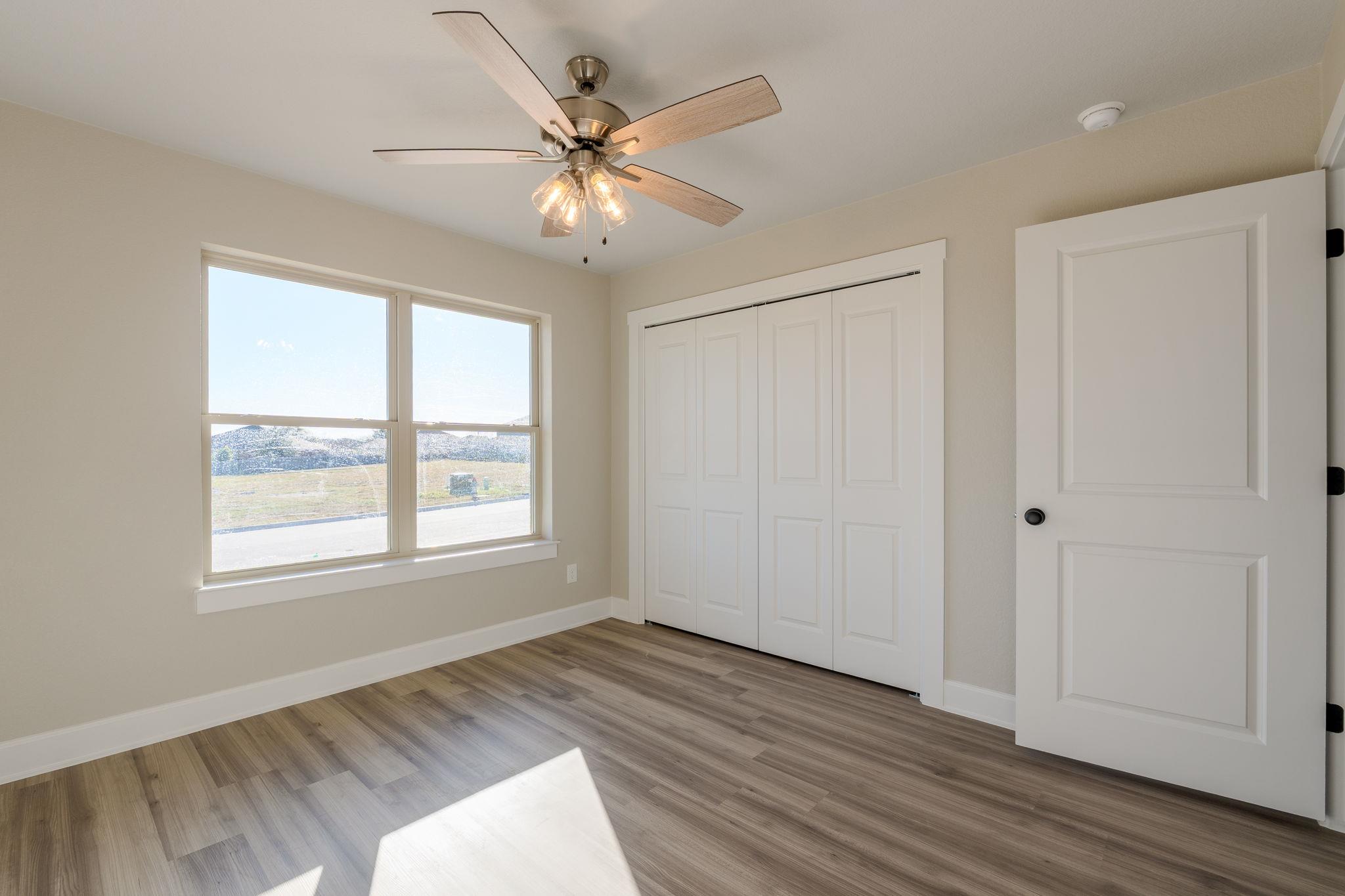 2123 Blackhawk LOOP