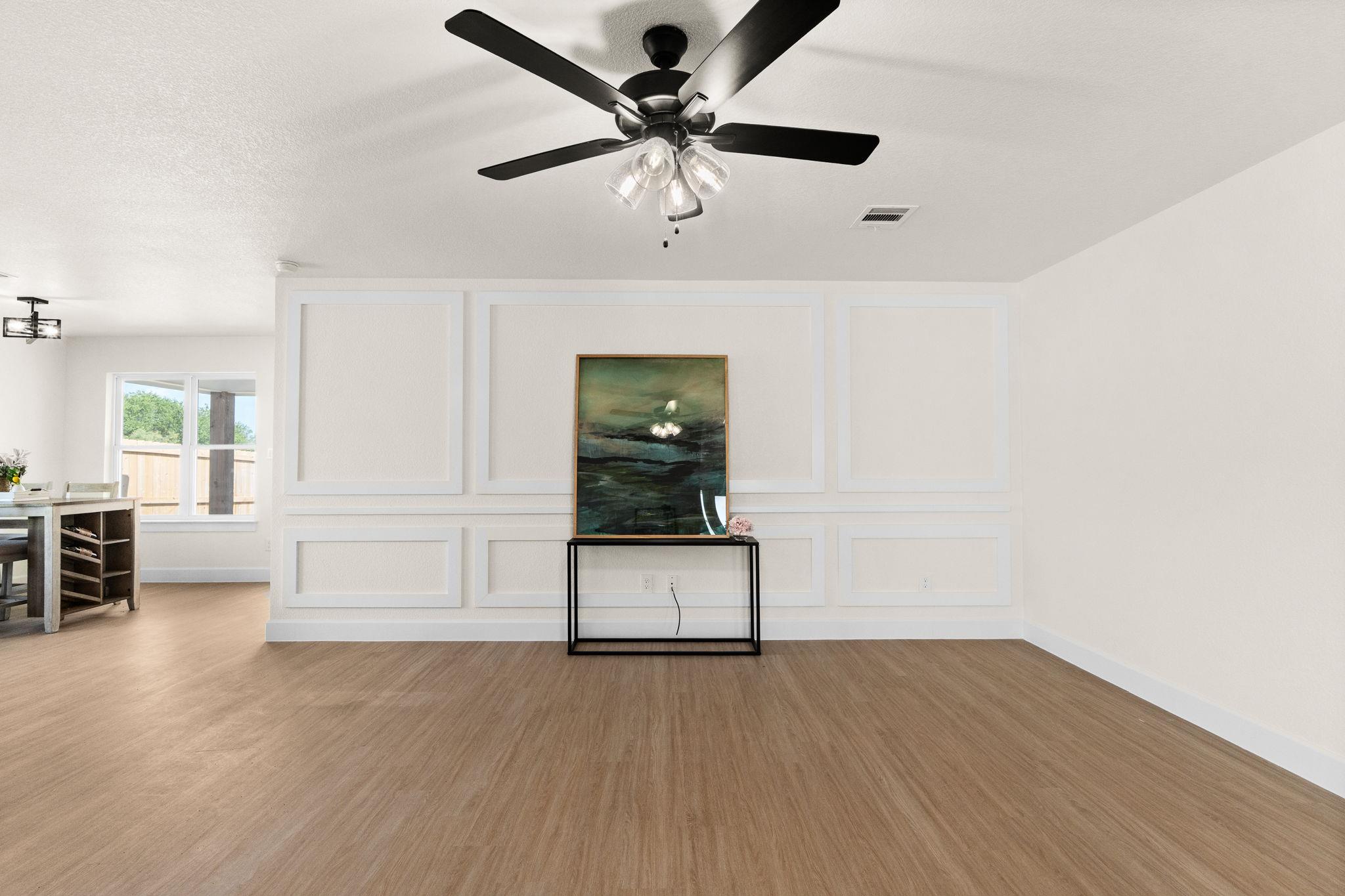2115 Blackhawk LOOP