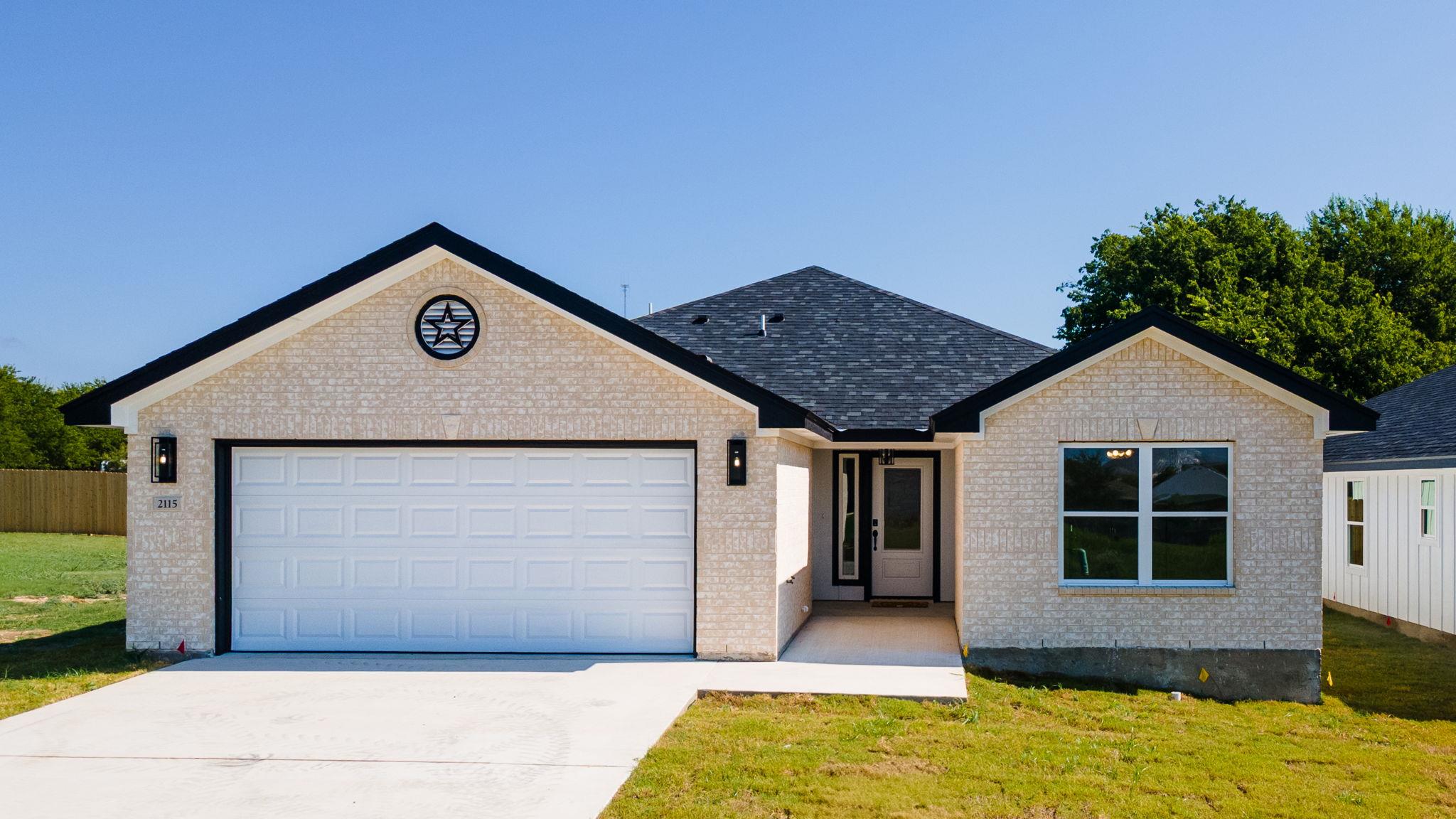 2115 Blackhawk LOOP
