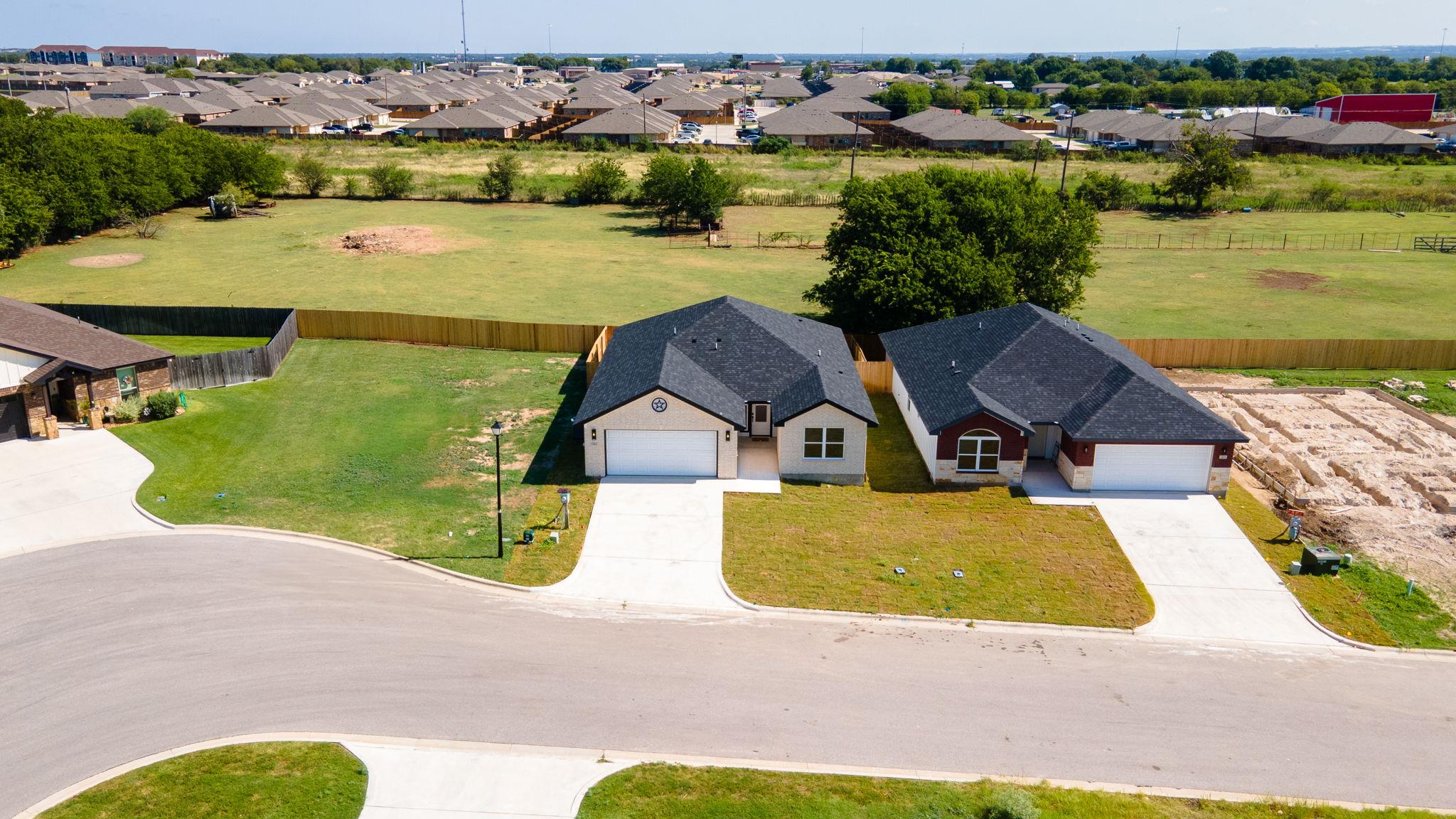 2115 Blackhawk LOOP