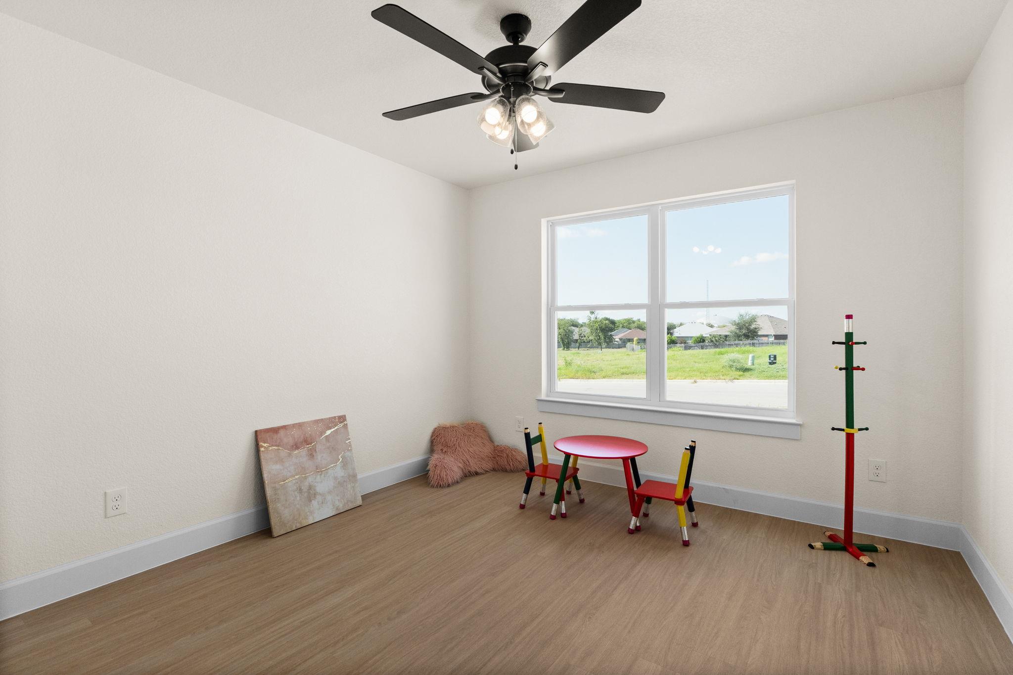2115 Blackhawk LOOP