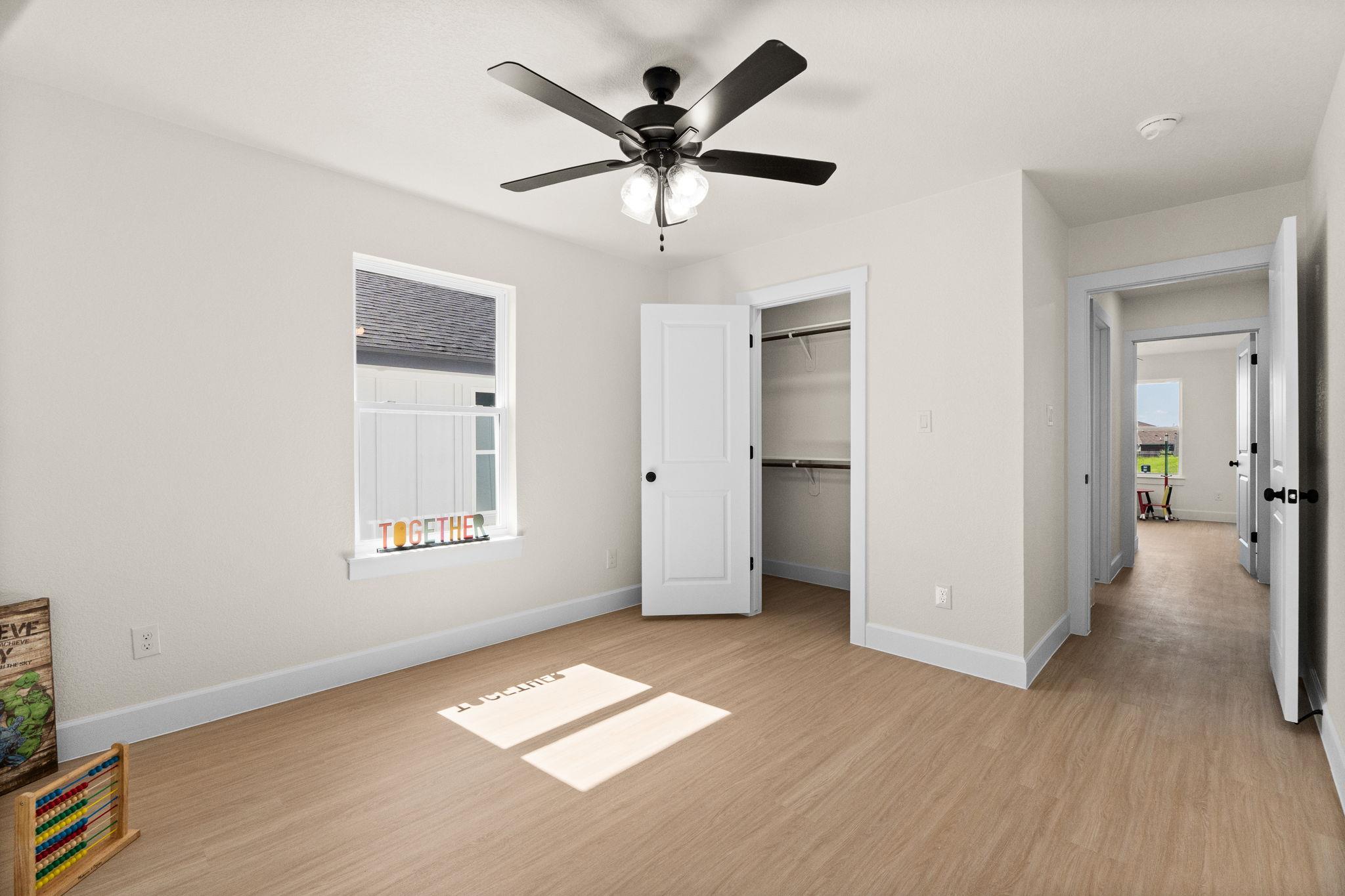 2115 Blackhawk LOOP