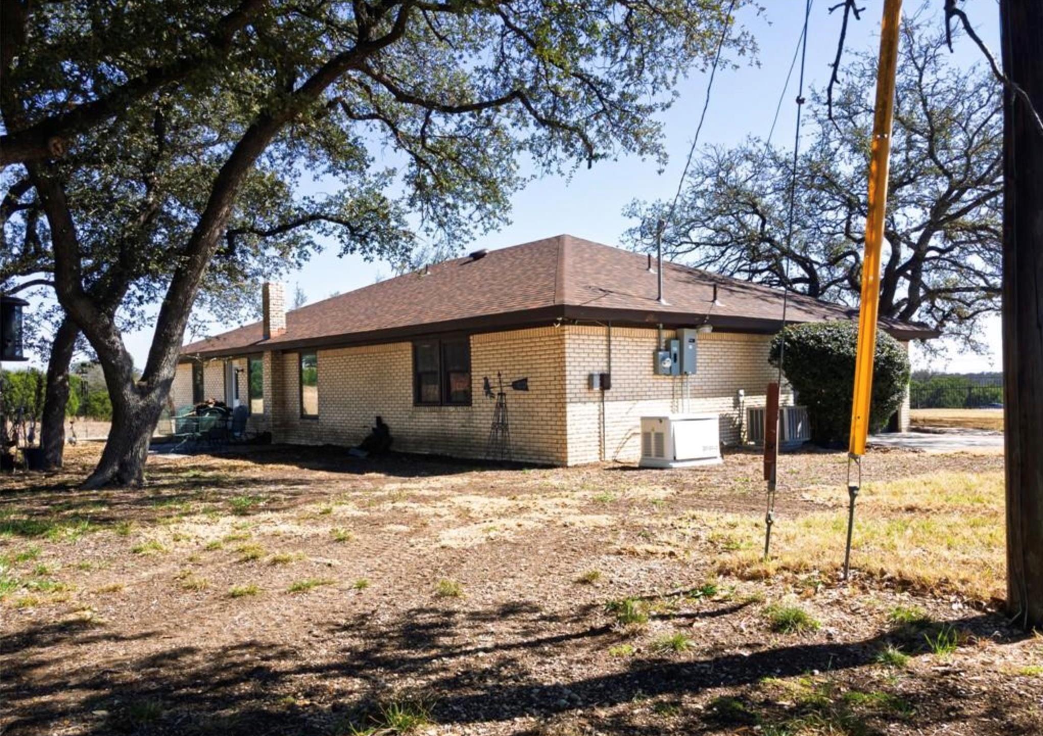 1624 W Business 190