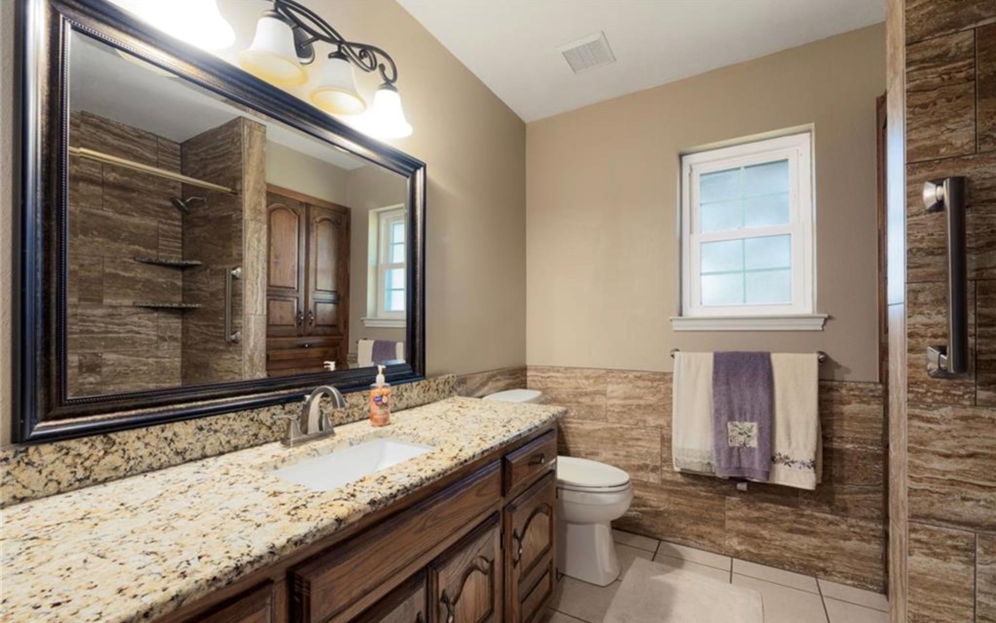 1624 W Business 190