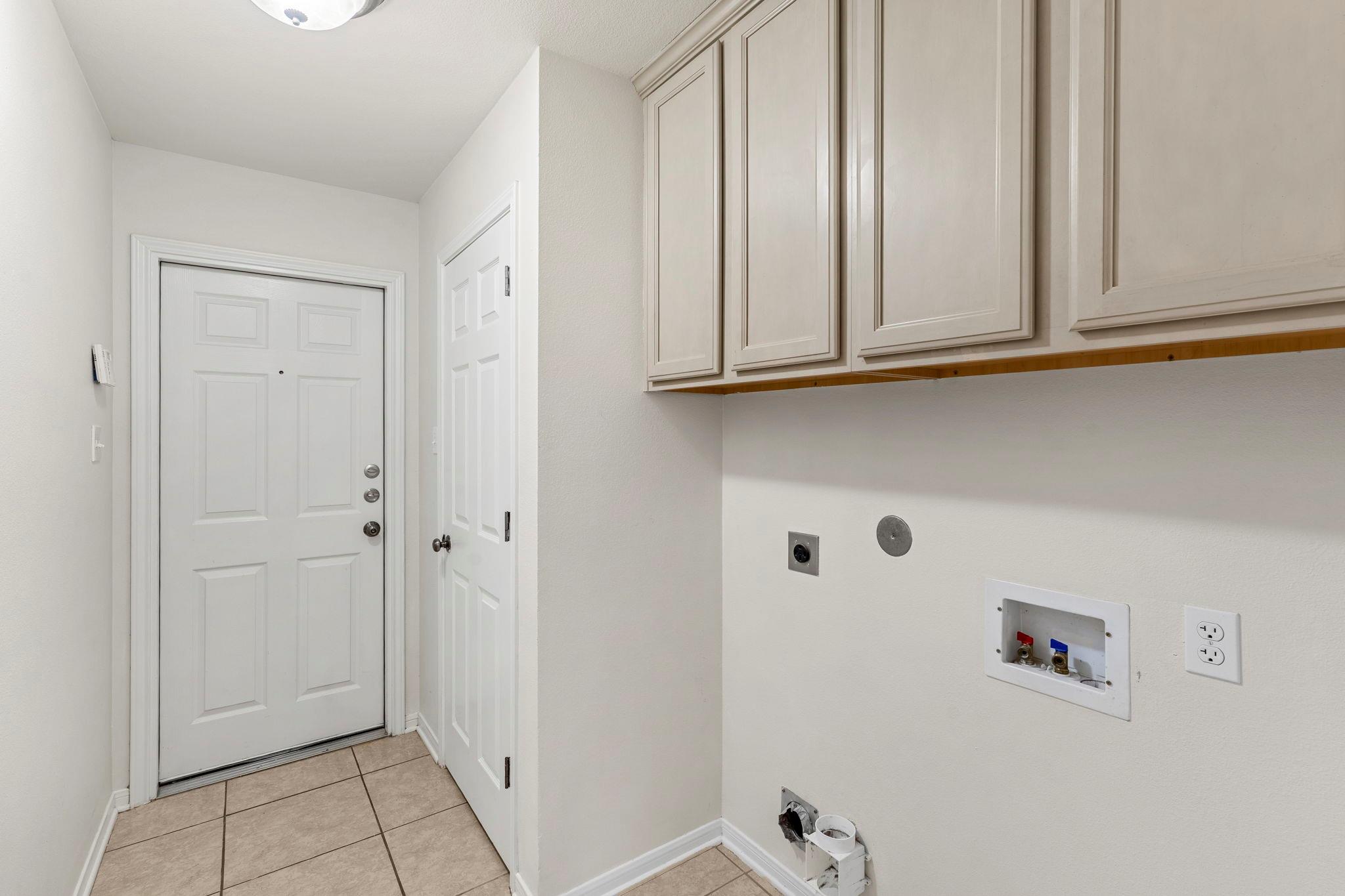410 Wyndham Hill PKWY