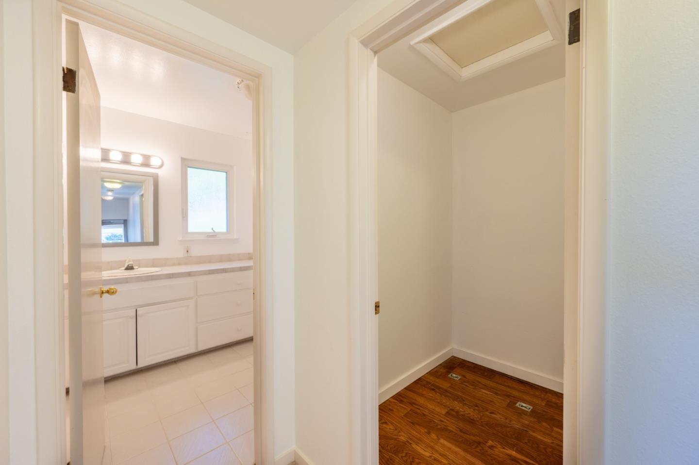 25889 Carmel Knolls Drive