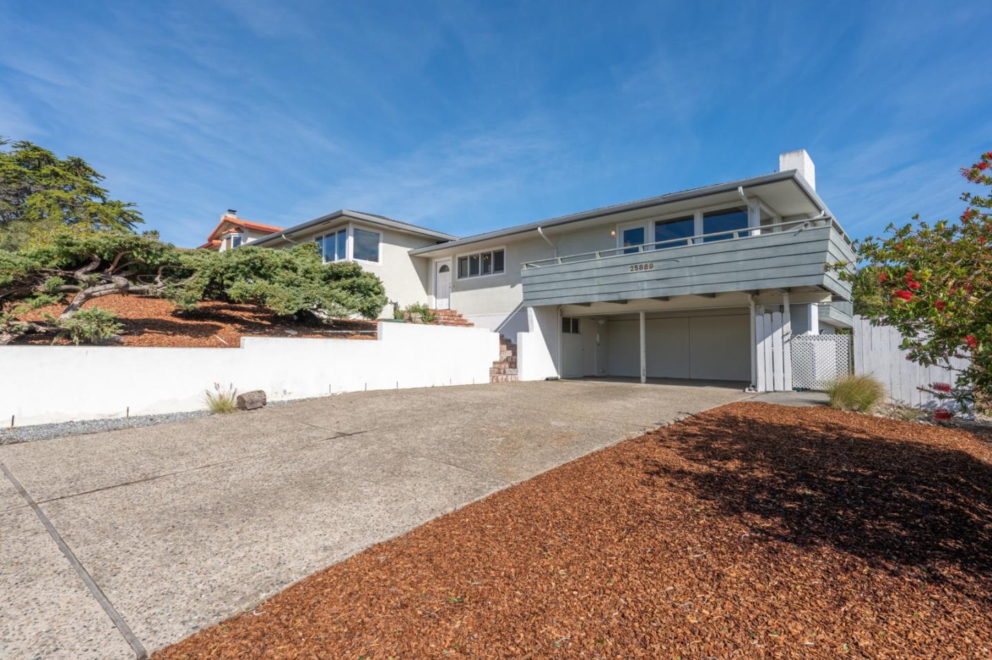 25889 Carmel Knolls Drive