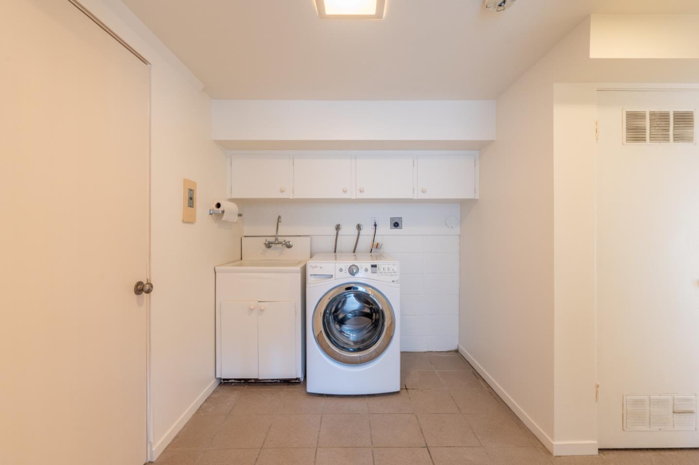 25889 Carmel Knolls Drive