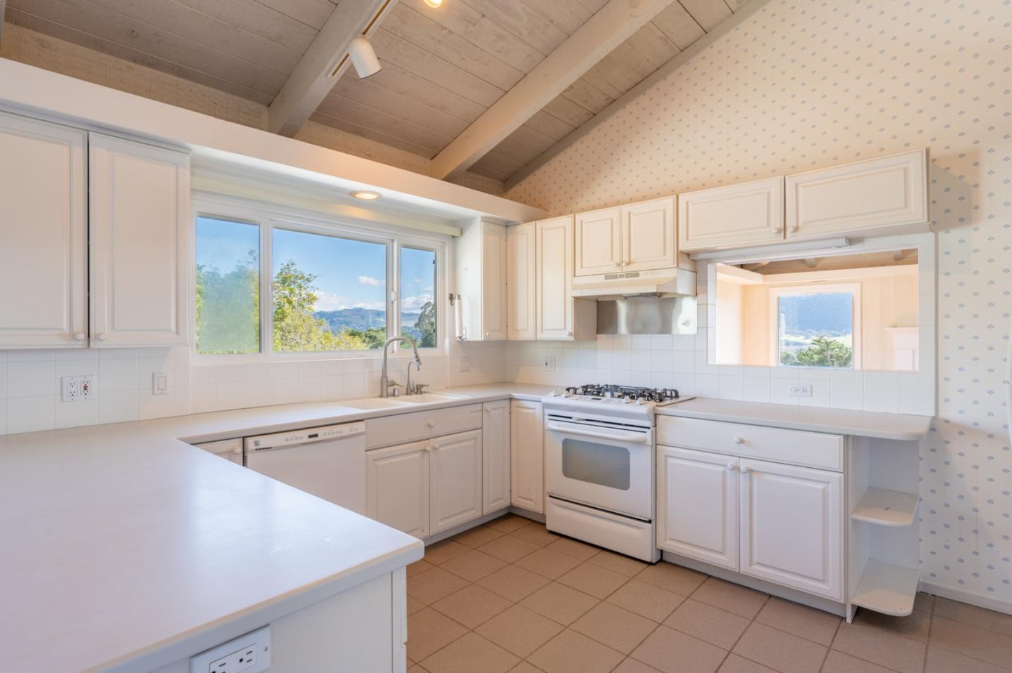 25889 Carmel Knolls Drive