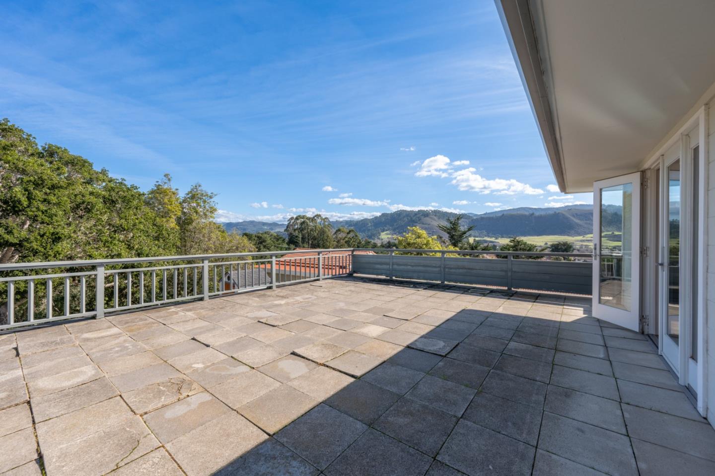 25889 Carmel Knolls Drive