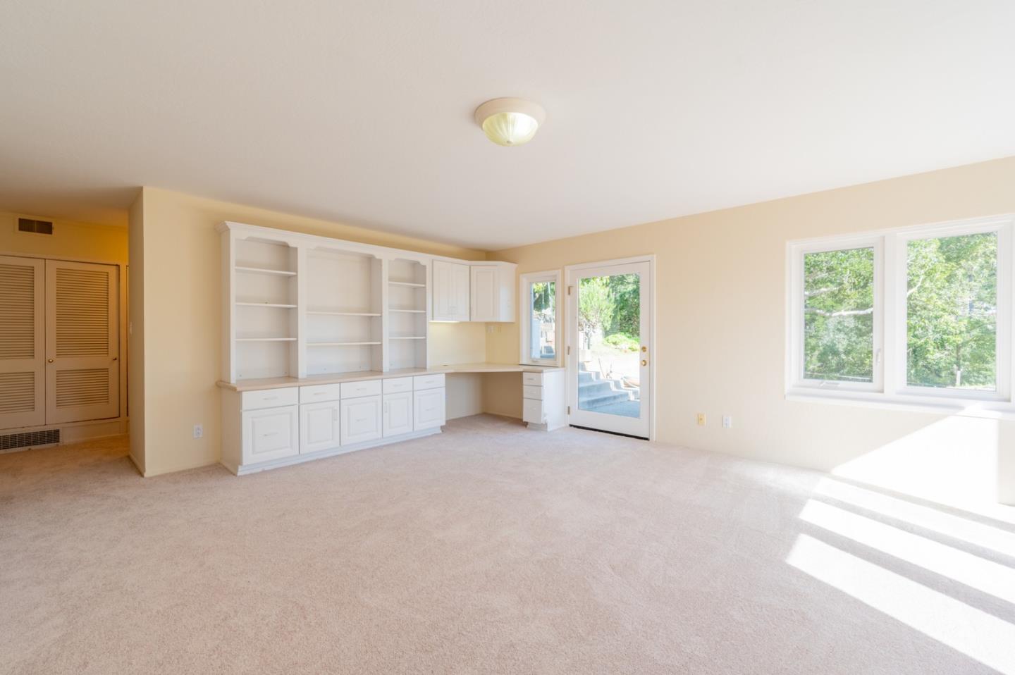 25889 Carmel Knolls Drive