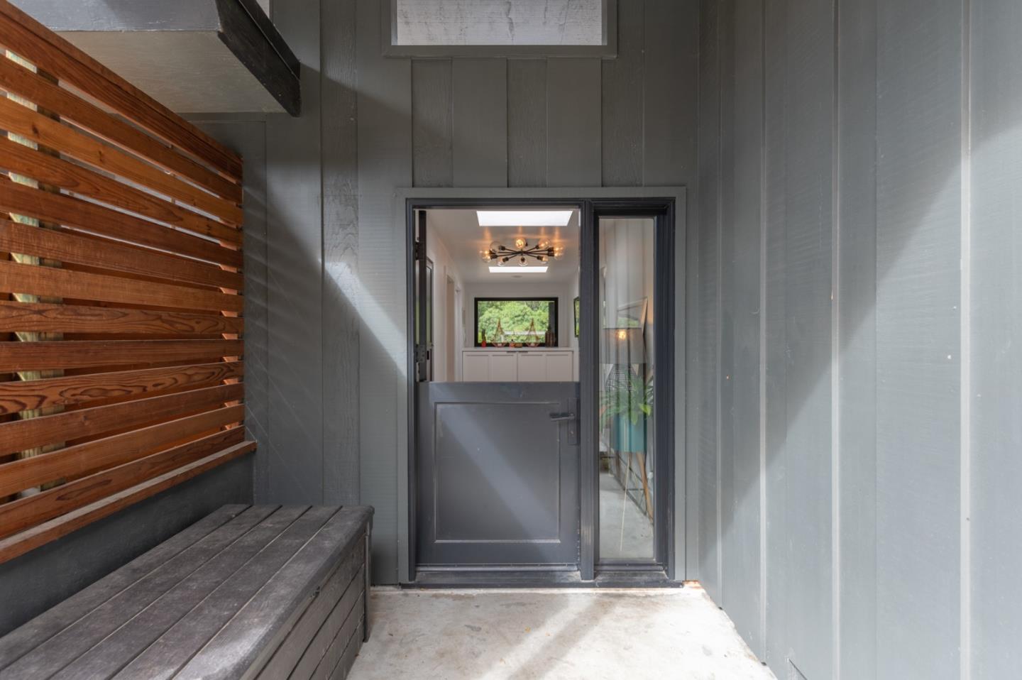 42 Laurel DR