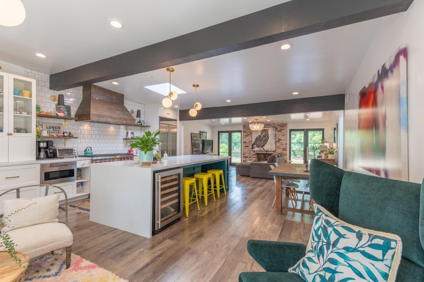 42 Laurel DR