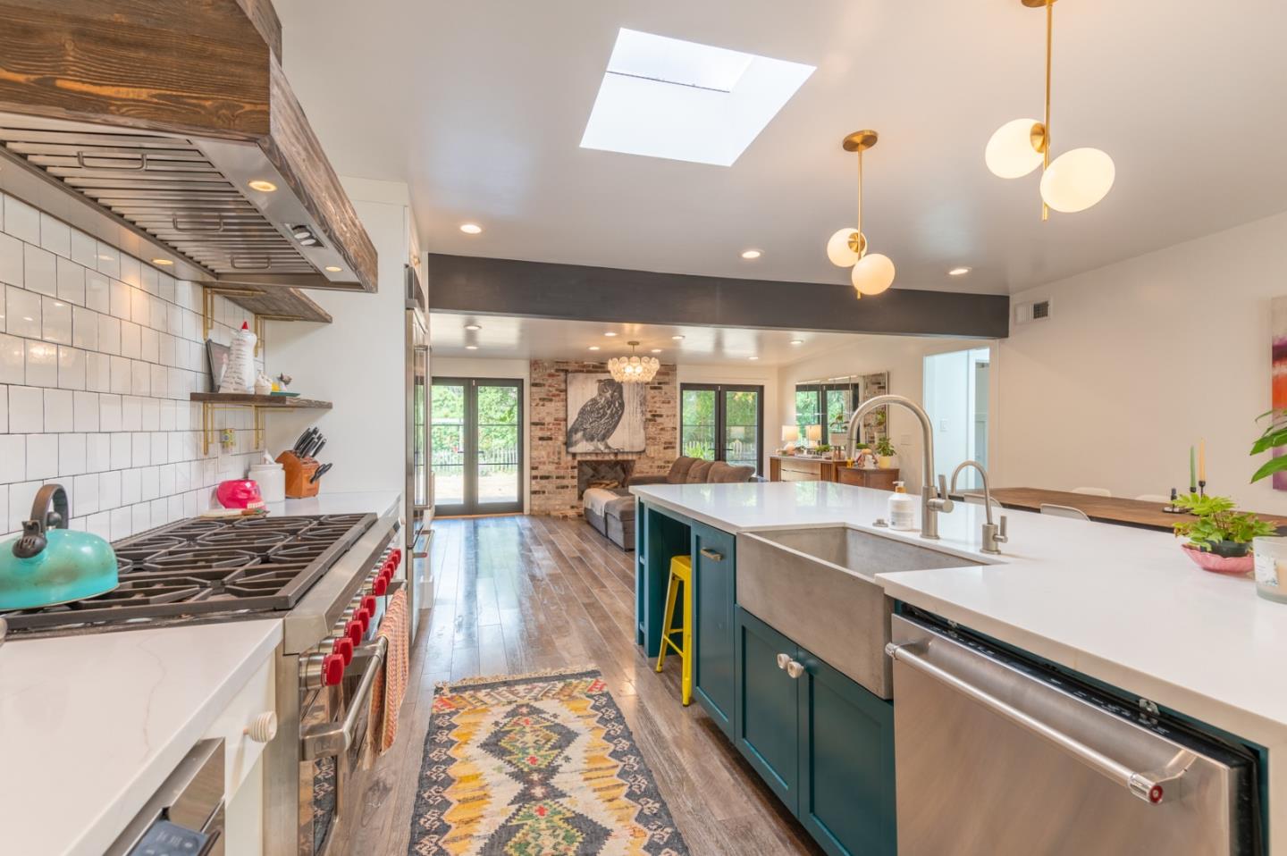 42 Laurel DR