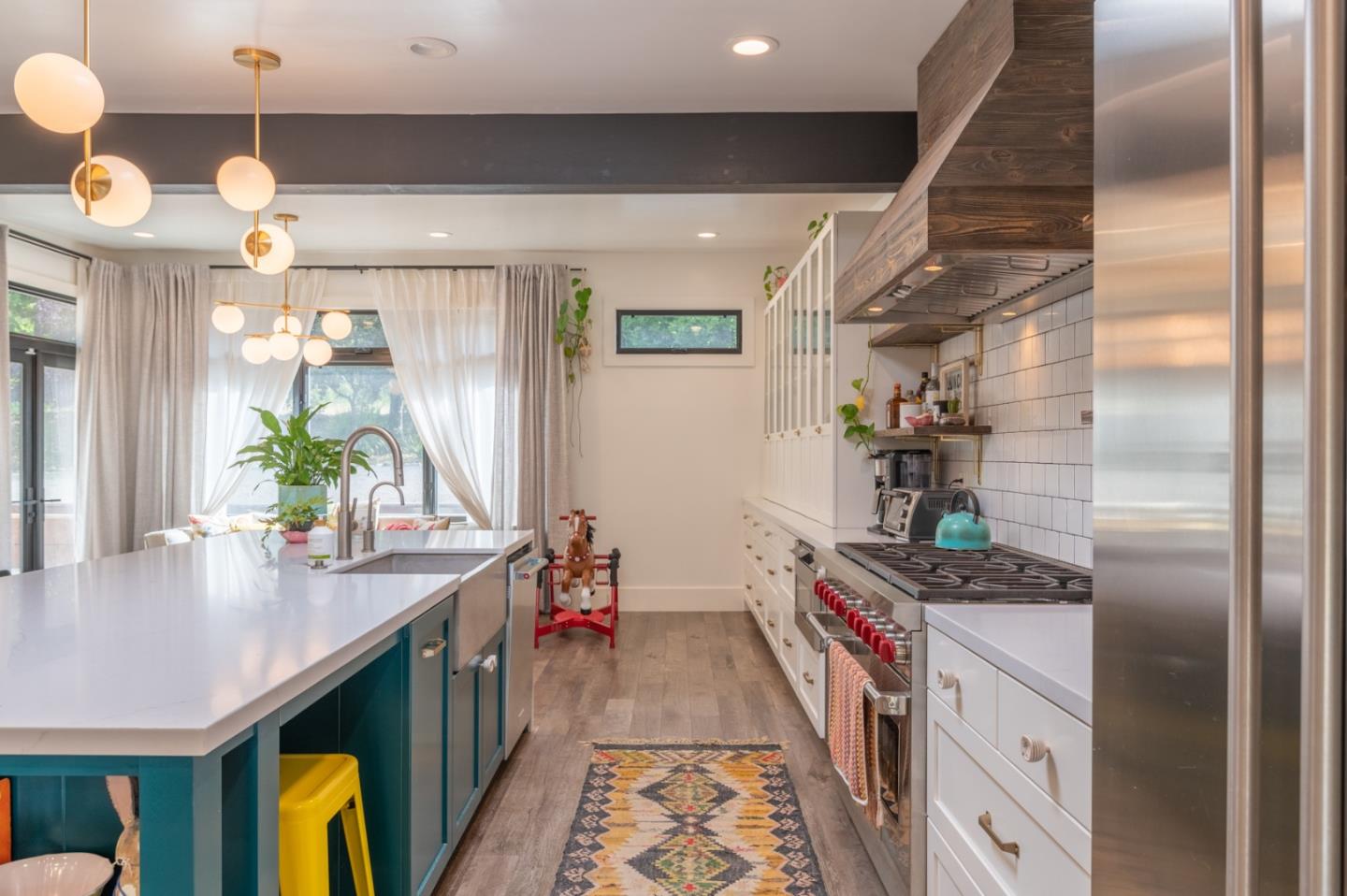 42 Laurel DR