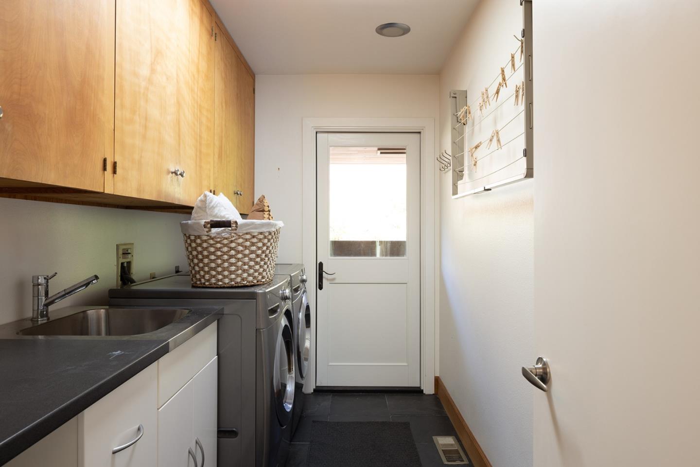 265 Nido Way
