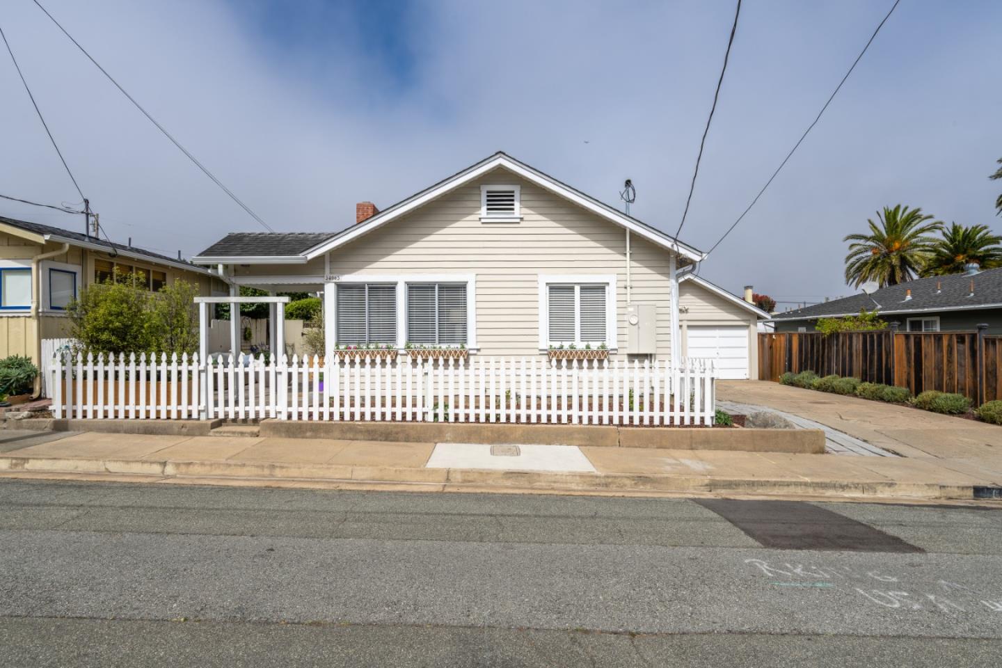 406 10th Street