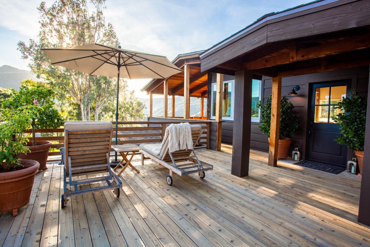 233 Country Club Drive