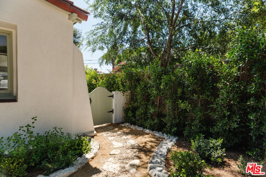 1308 Salisbury Rd