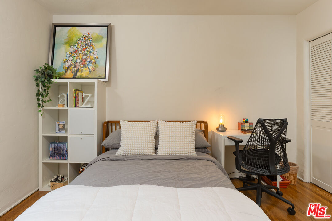 5120 Willowcrest Ave