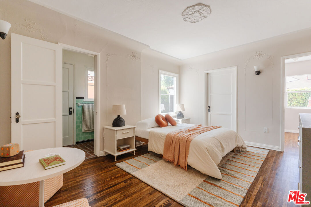 3975 Sutro Ave