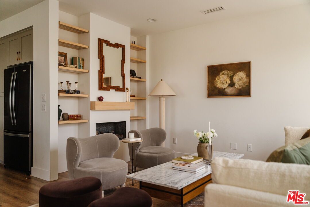 2911 W Exposition Pl Unit: 1