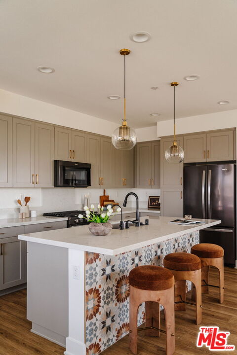 2911 W Exposition Pl Unit: 1