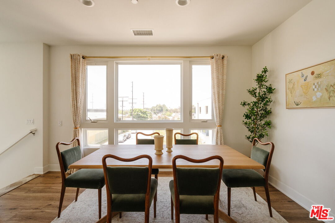 2911 W Exposition Pl Unit: 1