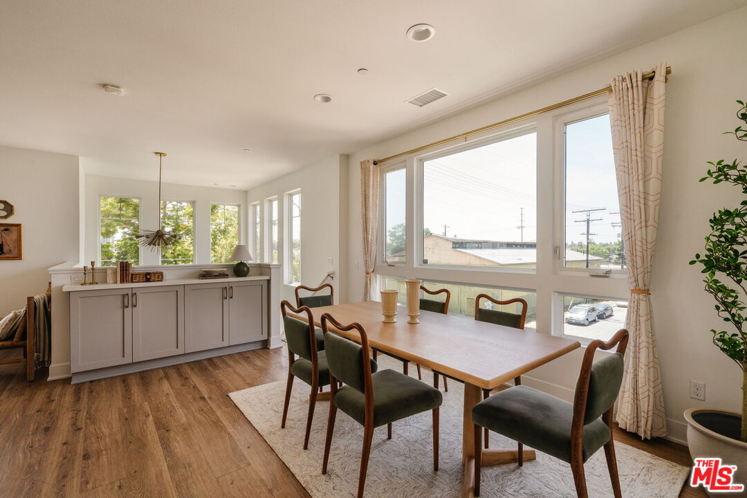 2911 W Exposition Pl Unit: 1