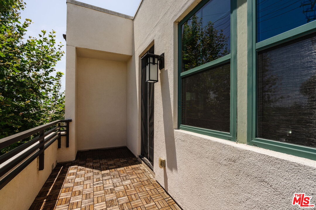 2911 W Exposition Pl Unit: 1