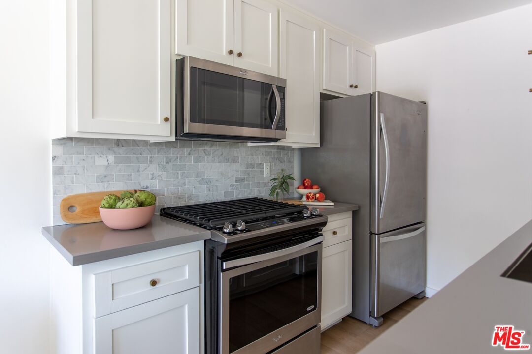 1222 N Olive Dr Unit: 101