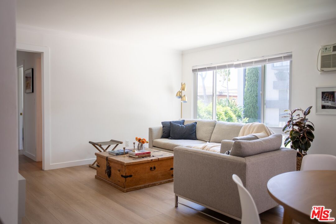 1222 N Olive Dr Unit: 101