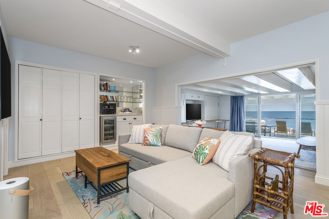 31658 Broad Beach Rd