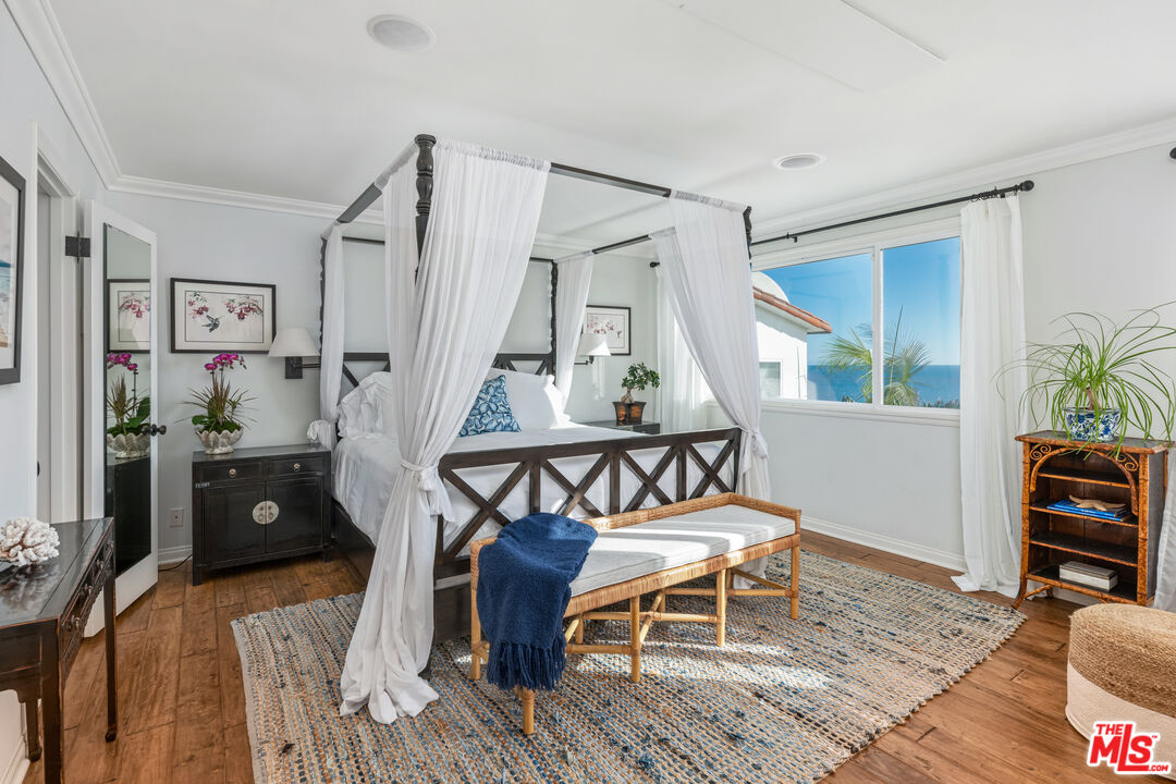 31658 Broad Beach Rd
