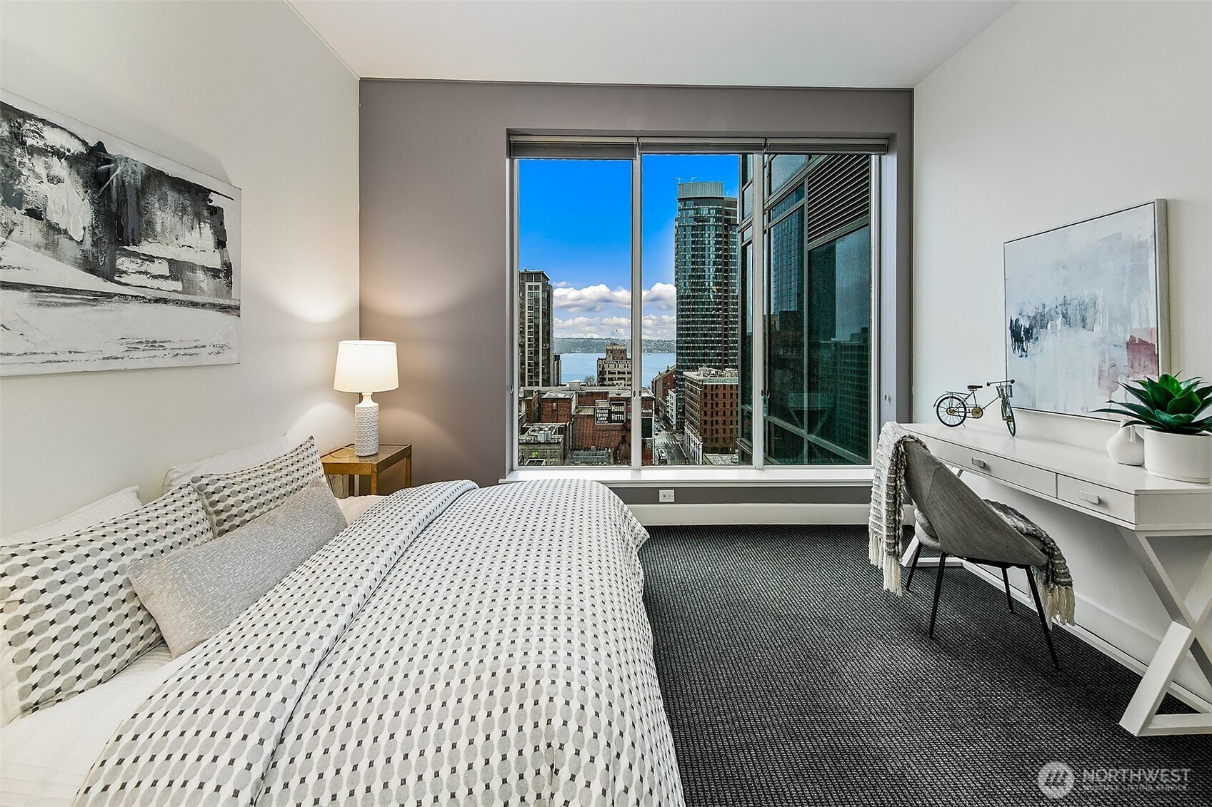1920 4th Avenue Unit: 1702