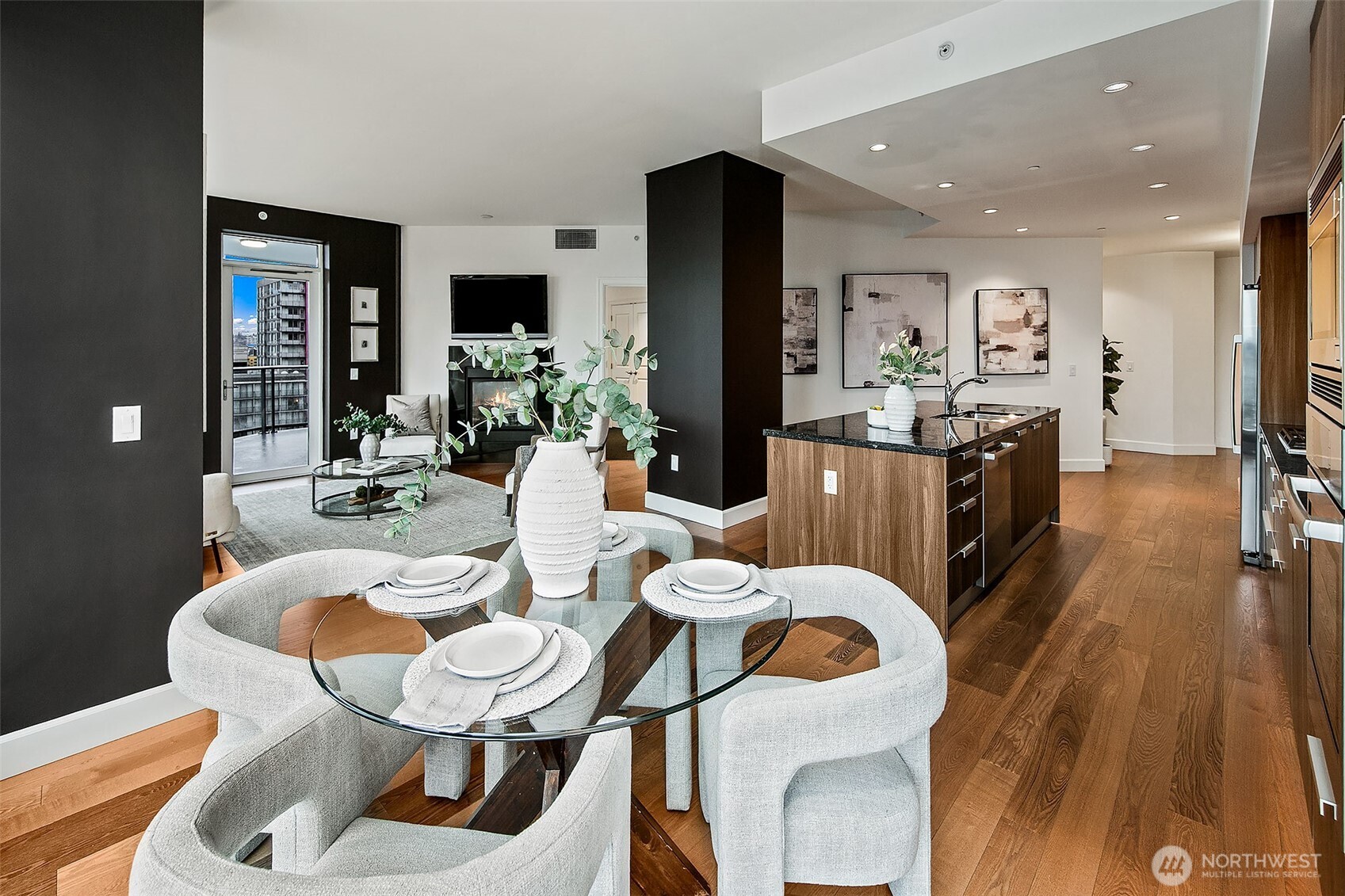 1920 4th Avenue Unit: 1702