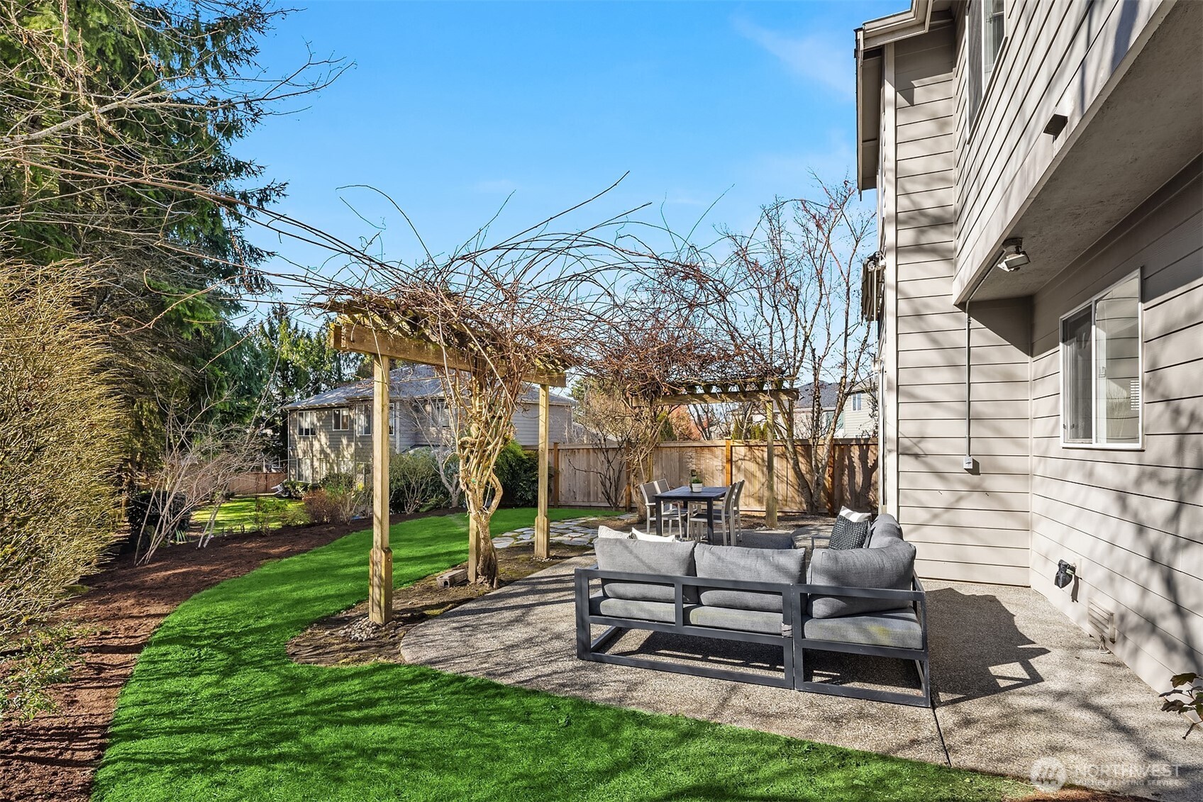 8537 NE 128th Street