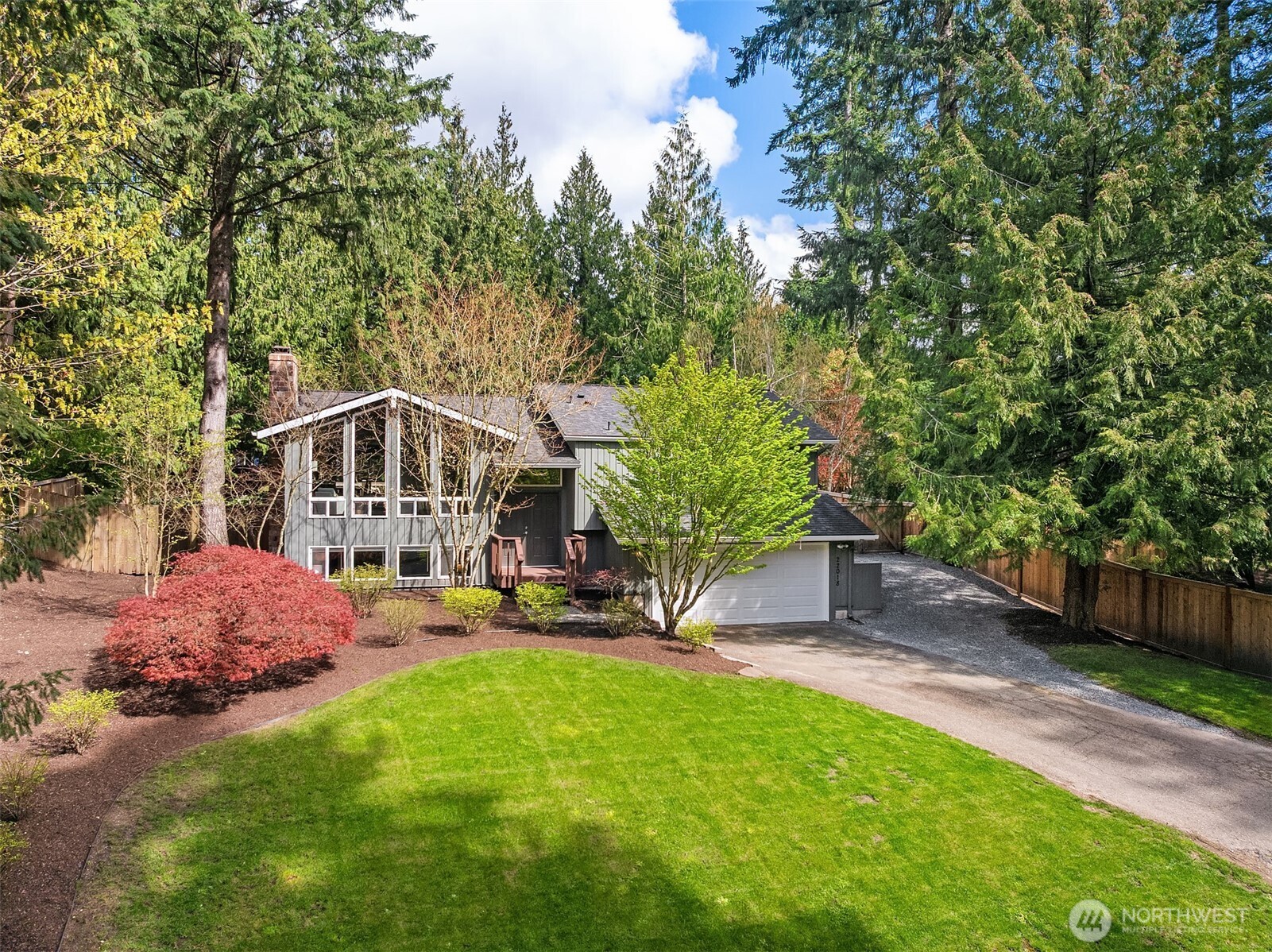 22018 SE 35th Street