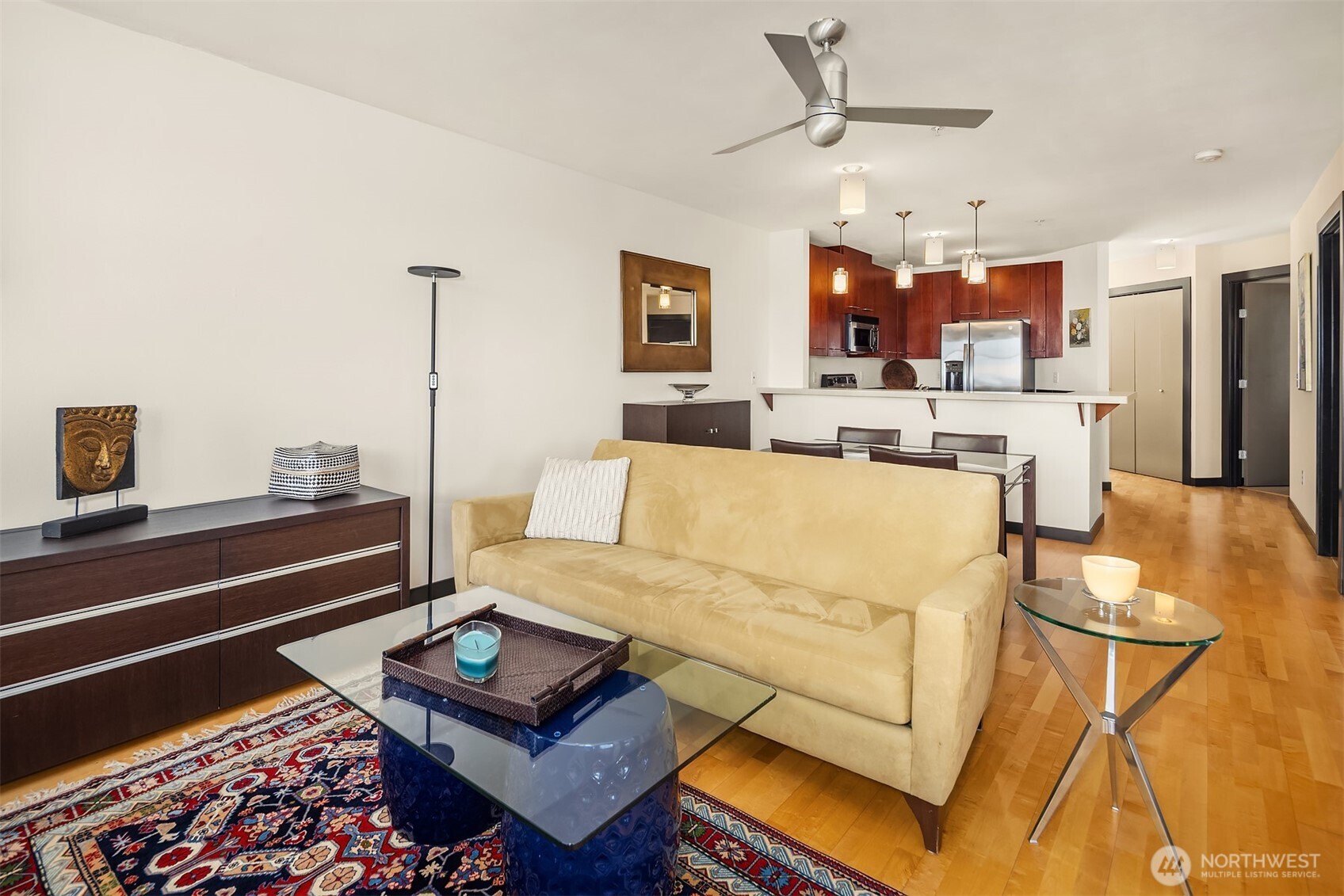 655 Crockett Street Unit: B301