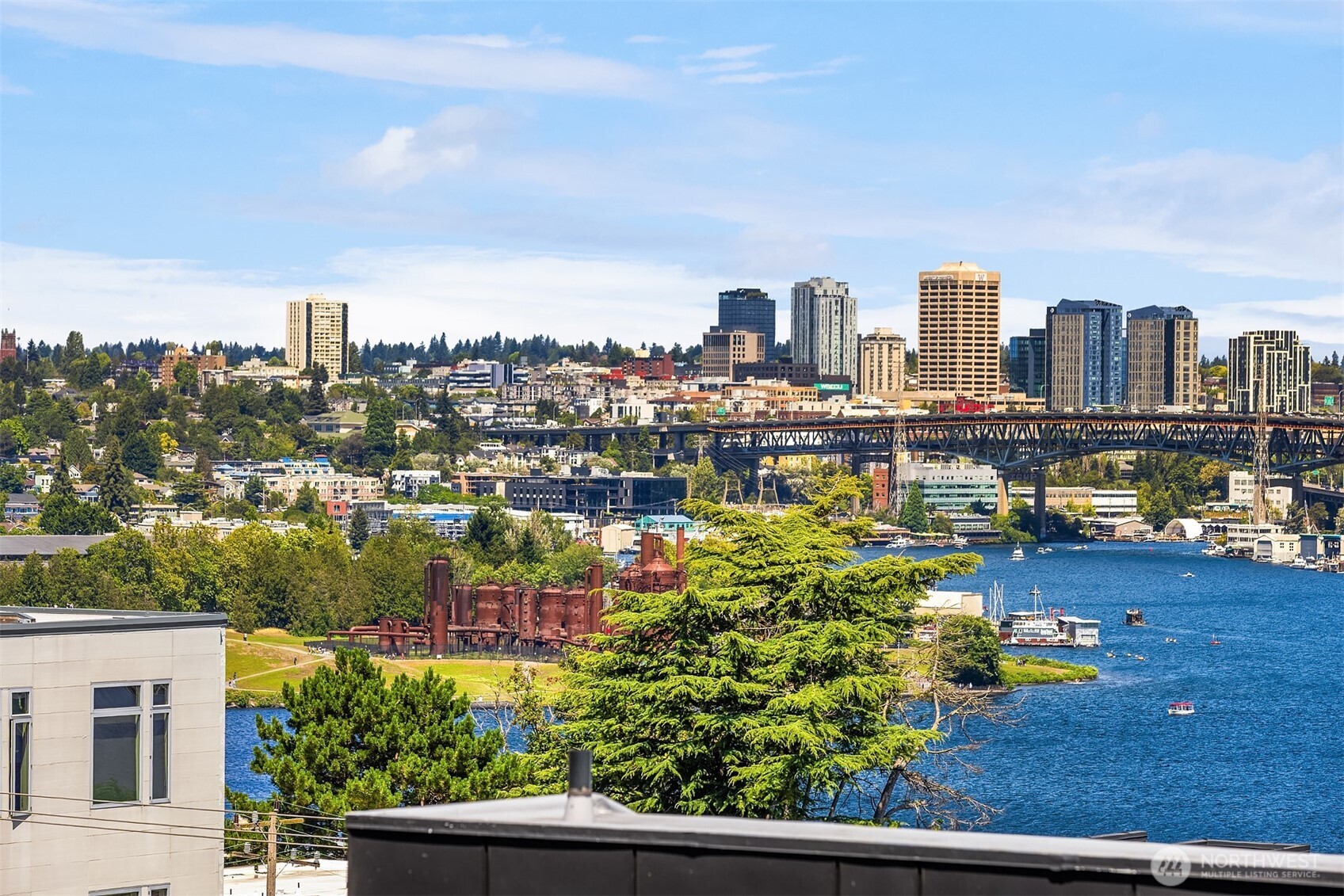 655 Crockett Street Unit: B301