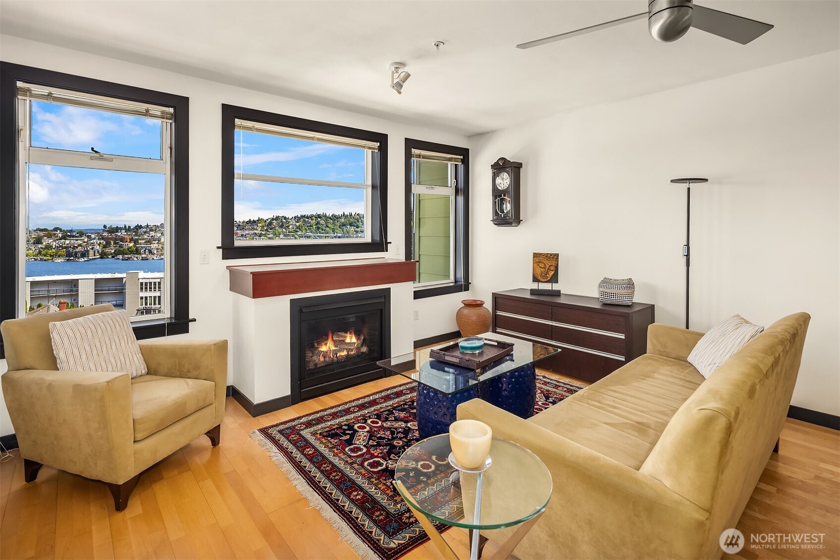 655 Crockett Street Unit: B301