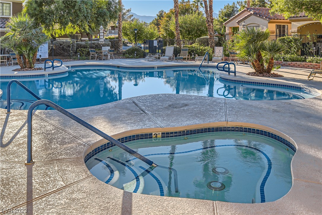 7250 Diamond Canyon Lane 204