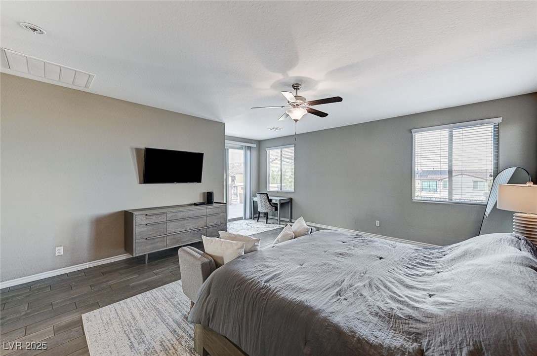 8864 Sherborne Gate Avenue