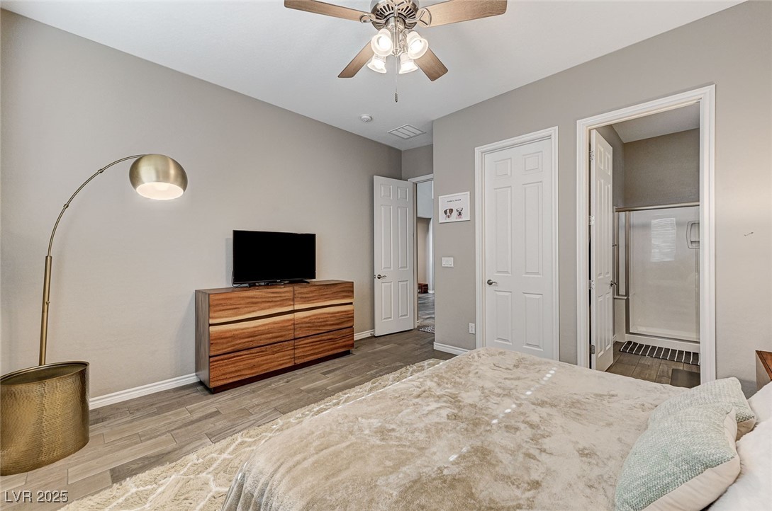 8864 Sherborne Gate Avenue