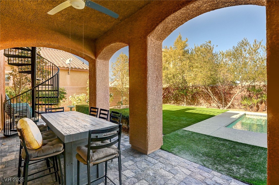 8864 Sherborne Gate Avenue