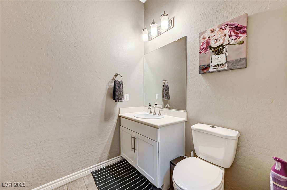 8864 Sherborne Gate Avenue