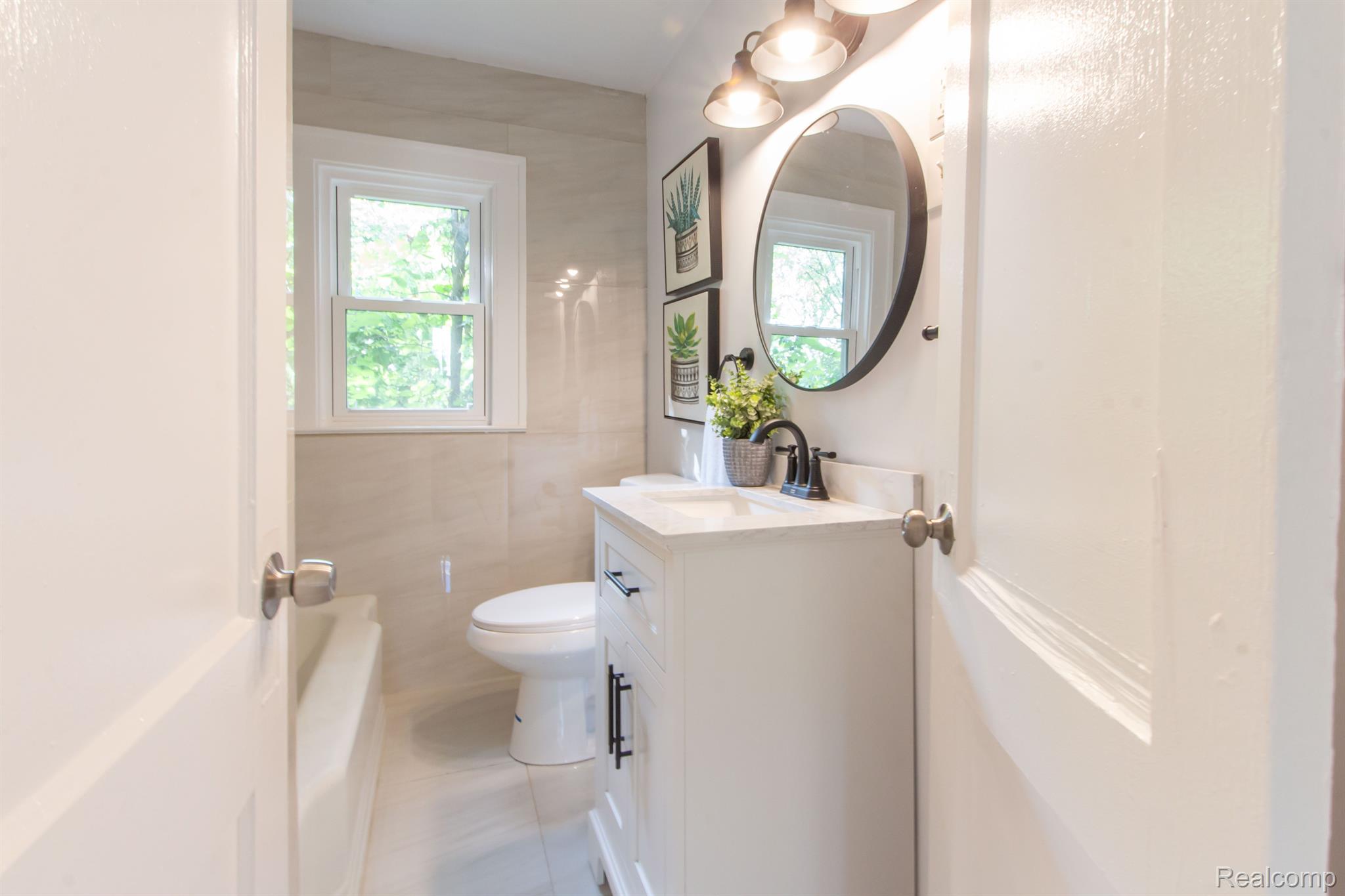 275 S Marshall Street