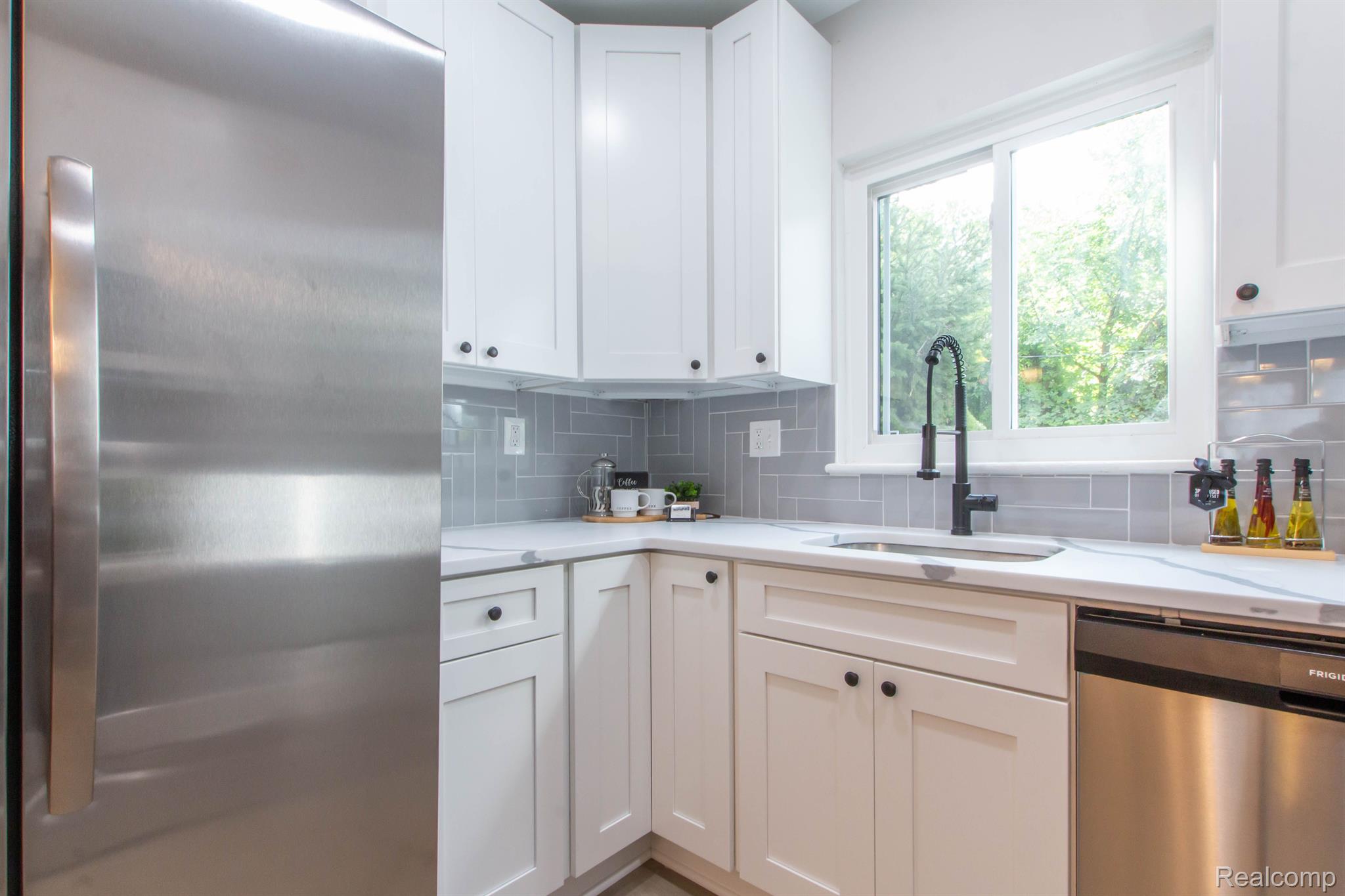 275 S Marshall Street