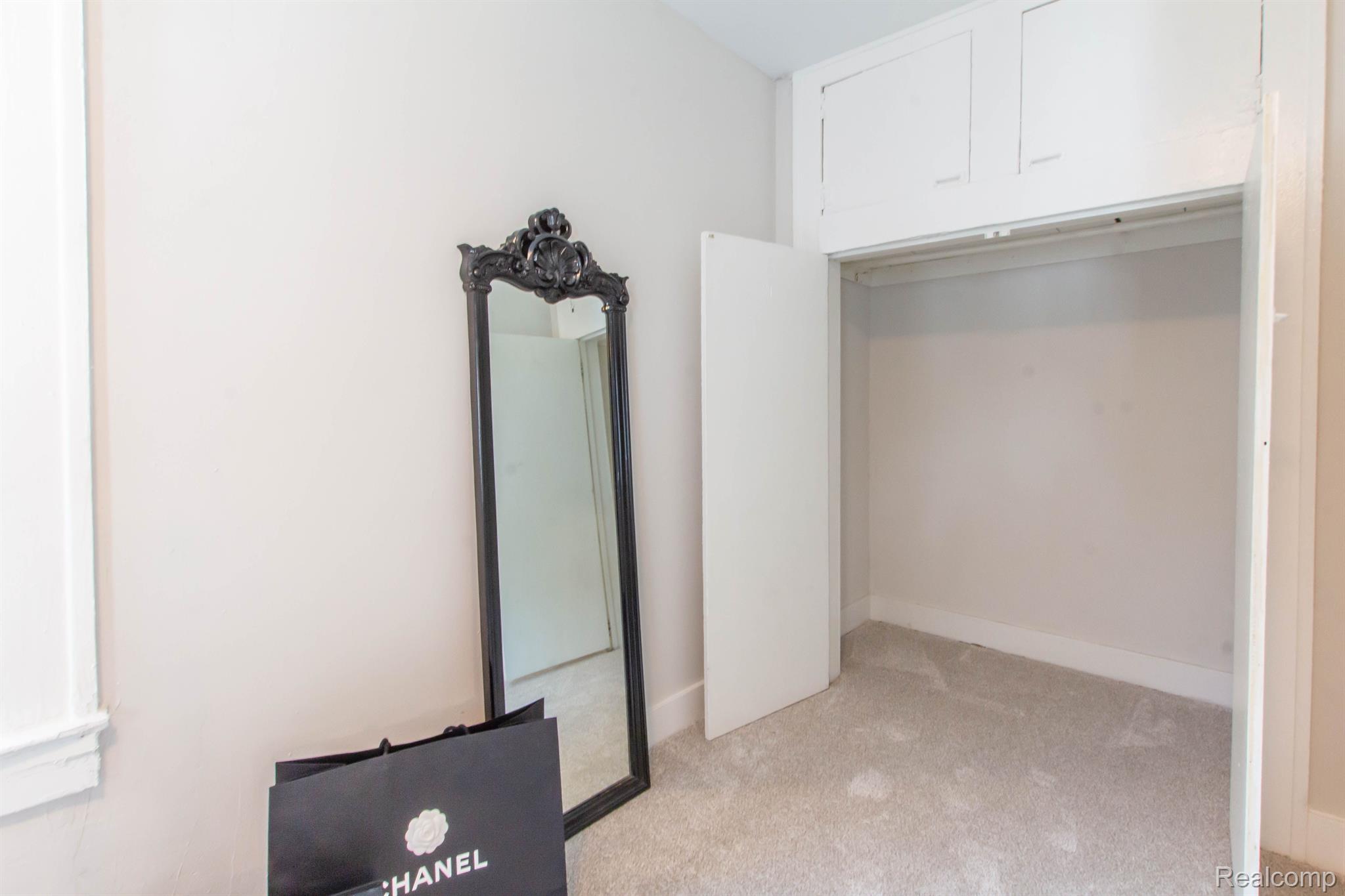 275 S Marshall Street